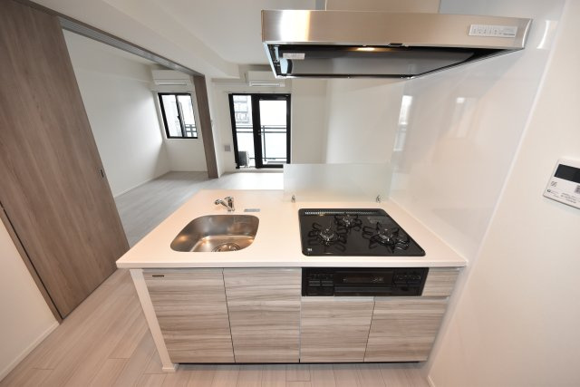 エスレジデンス堺筋本町Deuxのキッチン