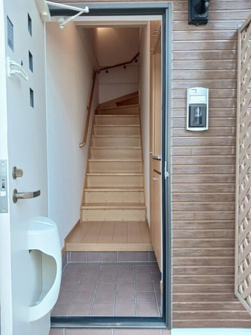 エミネンス　トシモーの玄関