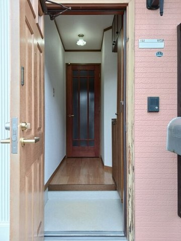 ＮＥＷエクセル弐番館の玄関