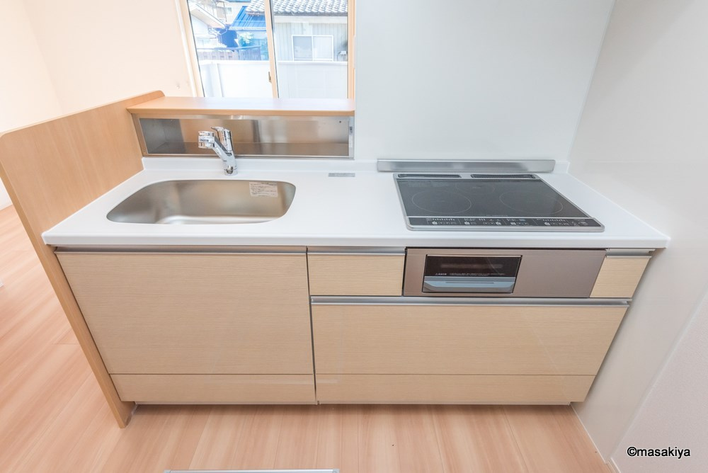 エーテルのキッチン|カウンターキッチン　IHクッキングヒーター付