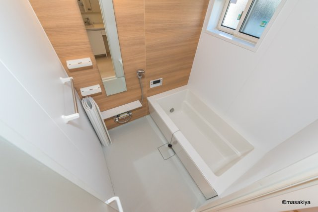 エーテルの浴室