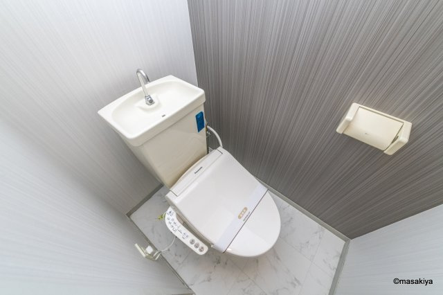 セジュール湯谷のトイレ|トイレ　ウォシュレット付き