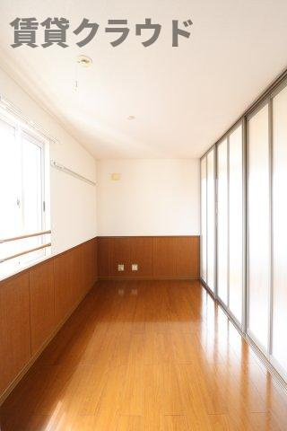 サンシャトーⅡの寝室|使い勝手のいい寝室です