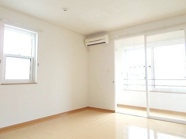 パークヒルズむらさきのＡの居間・リビング