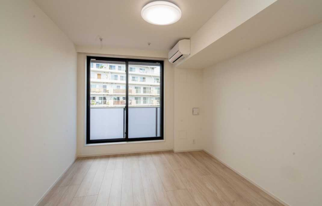 RELUXIA三軒茶屋　ペット相談　分譲　築浅　ネット無料の居間・リビング