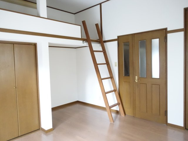 U・I笹口の居間・リビング