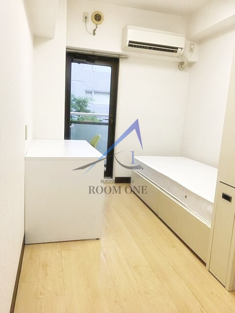 トップルーム品川の居間・リビング|洋室のお部屋です。