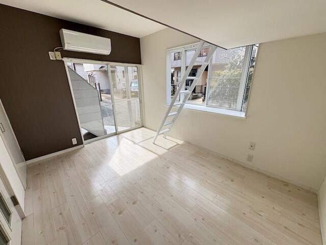 ロフティスピング鎌ヶ谷の洋室