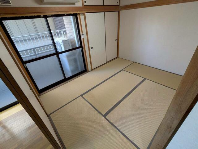 メゾン伊藤の和室