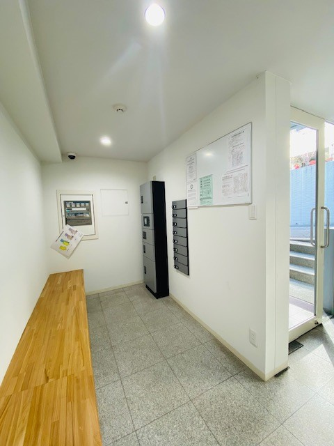 広尾アパートメントのロビー|※参考写真