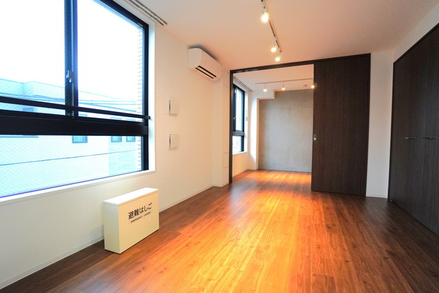 ＣＲＥＡＴＩＦ池袋本町の居間・リビング|※写真は同タイプ住戸です。