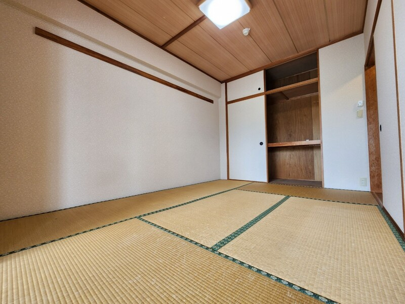サンパセオ新柏E号館の和室