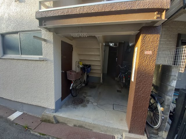 【エントランス】 | コンラッド天川新町