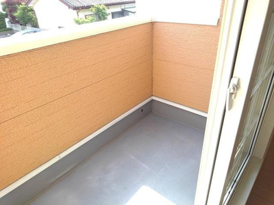 【バルコニー】 | シャン・ド・フルール弐番館