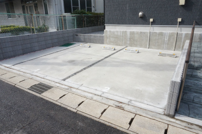 リブリ・ジェイパレスの駐車場