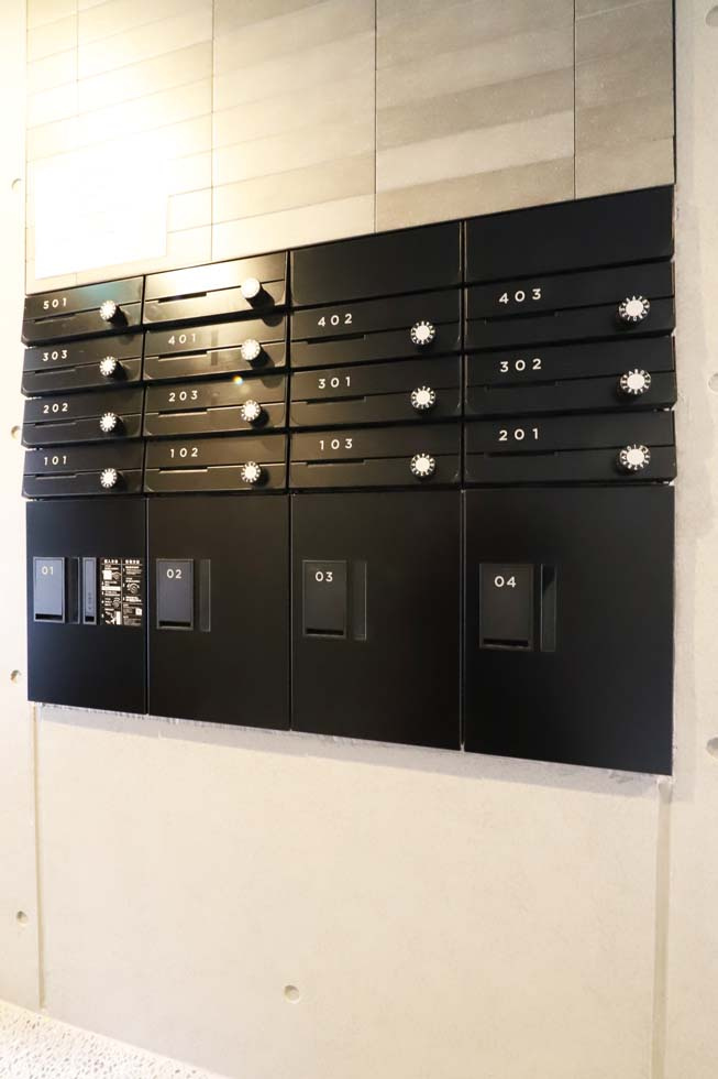 CREATIF東日暮里の外観