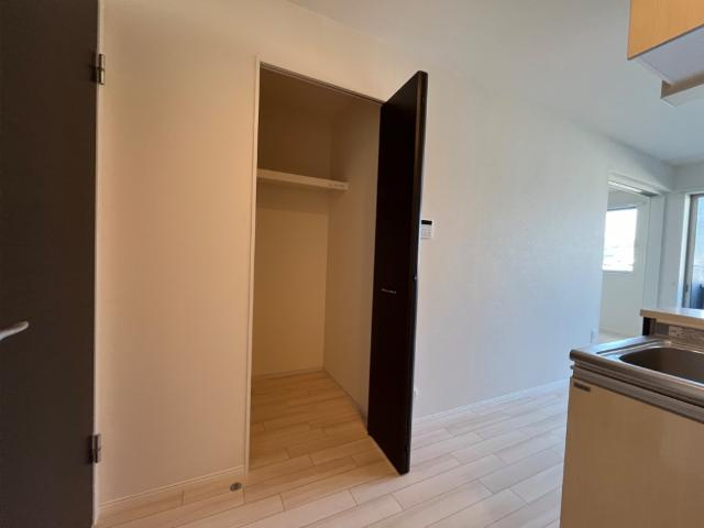 コーポレーヴ高松Ⅱの収納|LDK収納