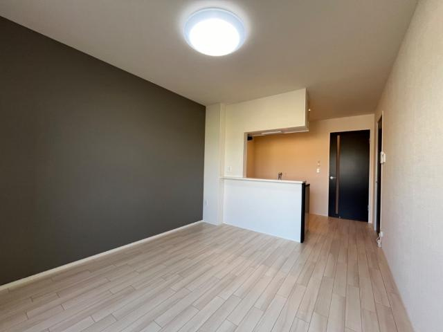 コーポレーヴ高松Ⅱの居間・リビング|リビング