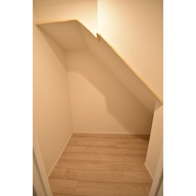 エルファーロ広尾の内装