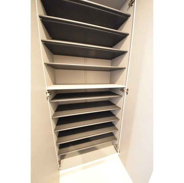 エルファーロ広尾の内装