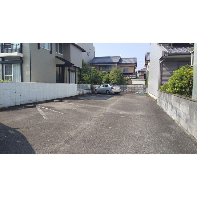 岐阜市福光南町の駐車場の外観