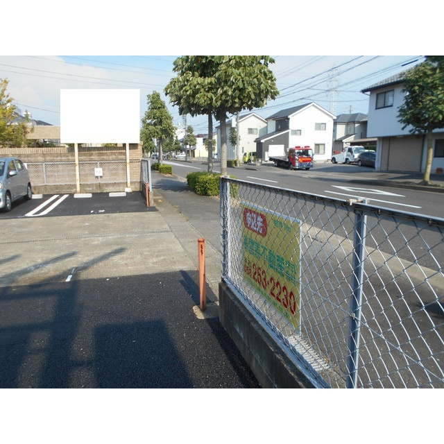 岐阜市本荘西２丁目の駐車場の駐車場