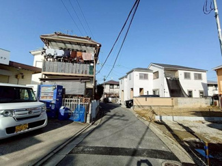 【前面道路含む現地写真】