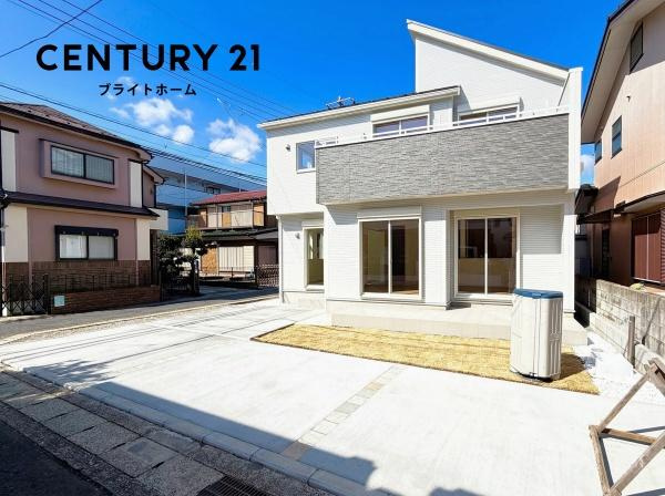 横浜市泉区中田西３丁目の新築一戸建の前面道路含む現地写真|車通りが少ない為、小さなお子様にも安心です。
是非一度、現地へ起こしください。