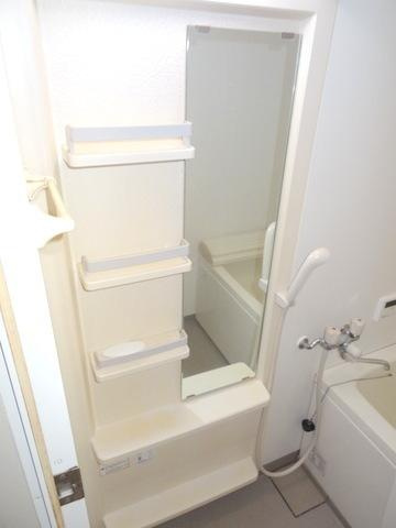 大阪市大正区三軒家西１丁目の賃貸マンションの浴室