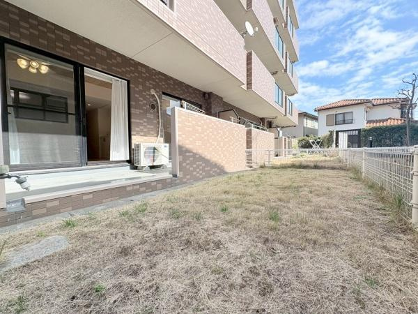 藤和シティホームズ登戸のその他|専用庭です！洗濯物が沢山干せます！