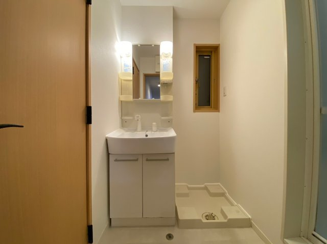 ユーザンコートⅡの洗面所