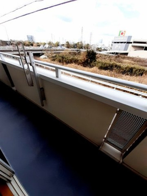 【バルコニー】 | ウィング・ハート