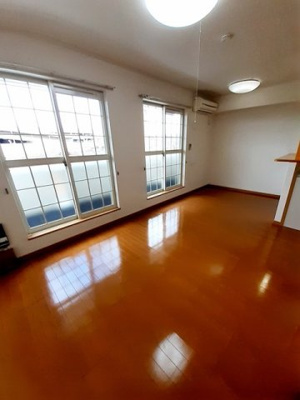 【居間・リビング】 | ウィング・ハート