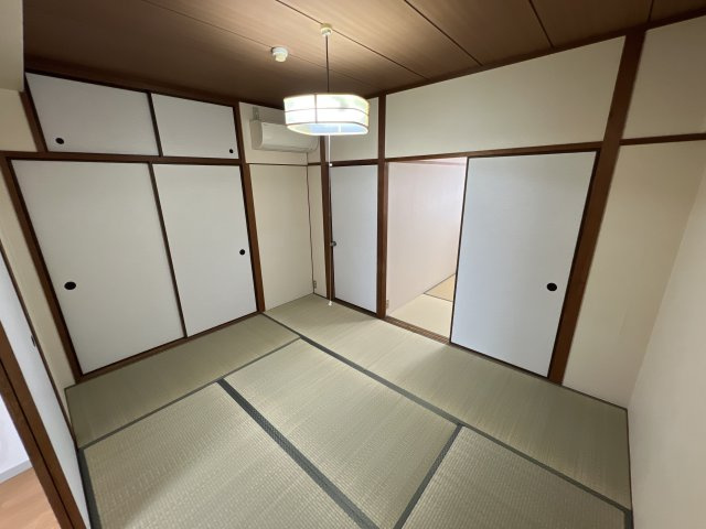 姫路市増位新町２丁目の賃貸マンションの和室