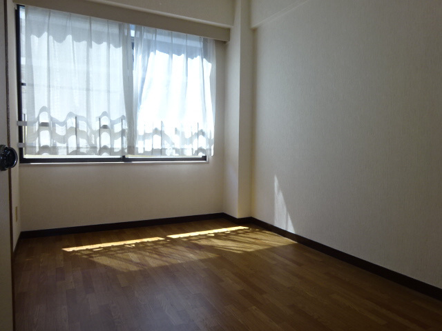 姫路市増位新町２丁目の賃貸マンションの寝室