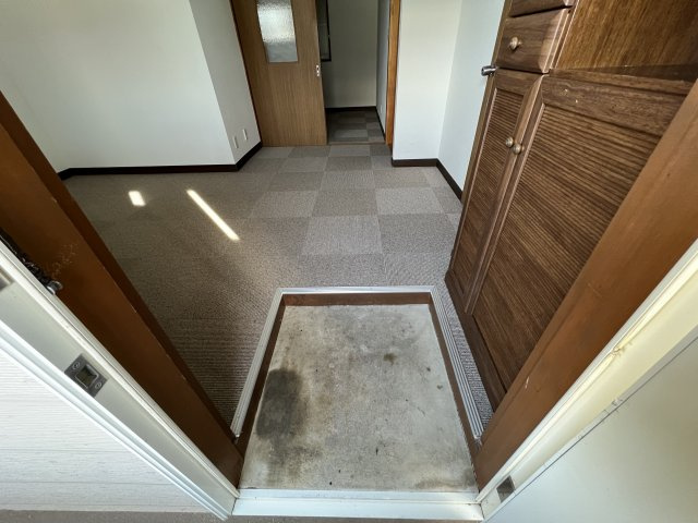 ハイツフォンテーヌの玄関|別部屋参考写真