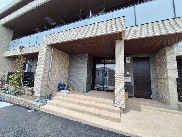 Ａｖｅｎｉｒ　Ｍのエントランス