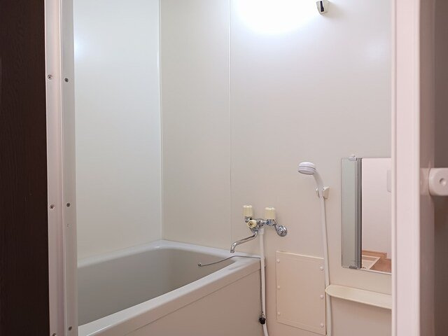 ヴィル・フォーレⅠＢの浴室|コンパクトで使いやすいお風呂です