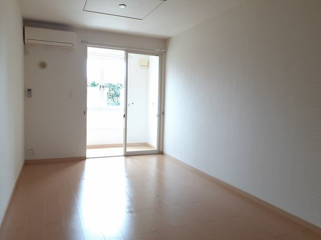 プライムの居間・リビング|ゆったり過ごせる居間です