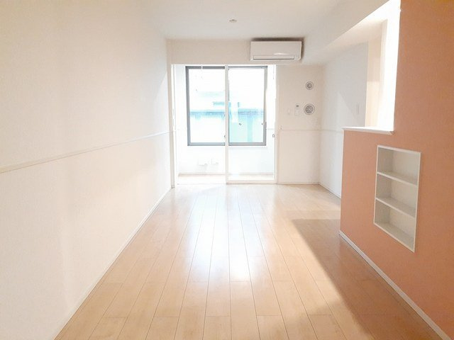 グラナリー　ウェルスの居間・リビング|ゆったりとした居間です