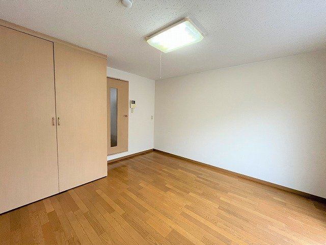 レオパレスエンディヴァーの寝室