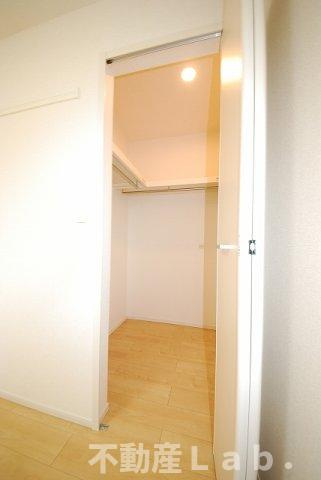 カーサ　ラフィネ　Ⅱの収納