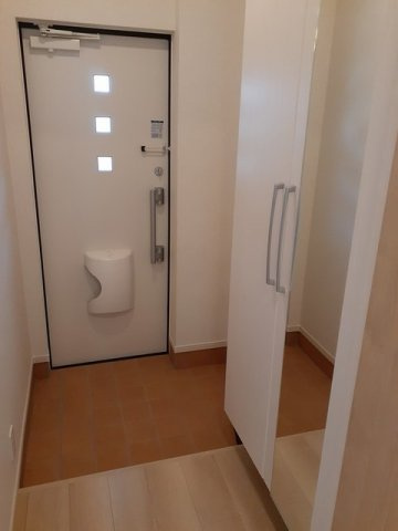 サニー花房台Ｂの玄関