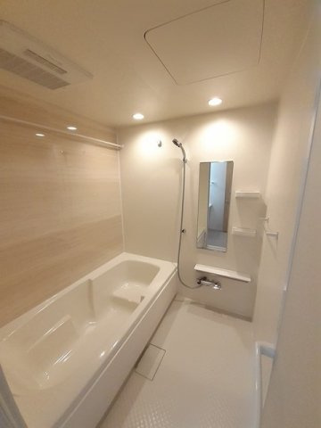 サニー花房台Ｂの浴室