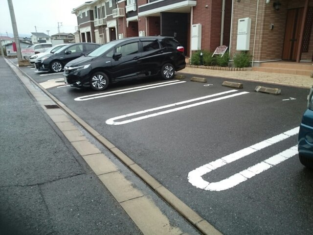 クレアコート　Ⅱの駐車場