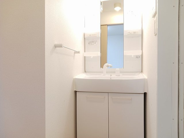 ラフレシールＡの洗面所