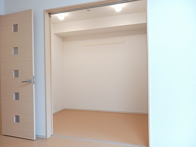 ラフレシールＡ