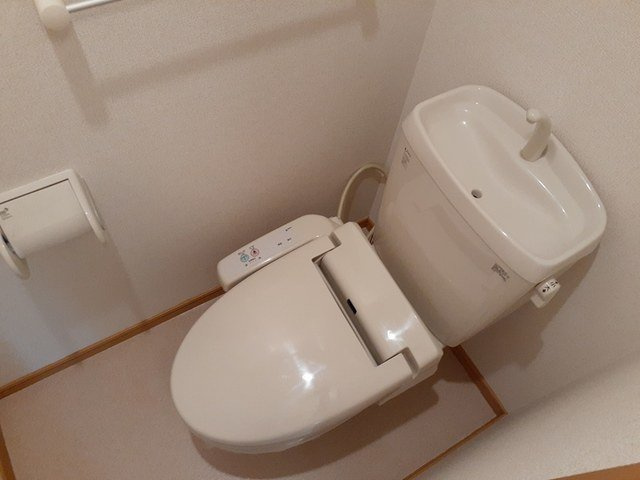 シュティルのトイレ