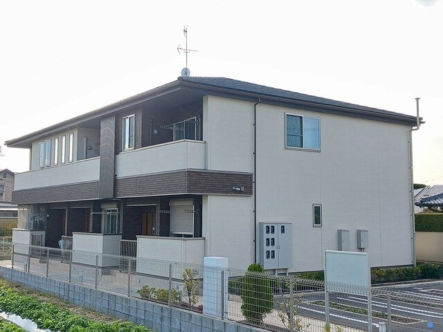 Ｇｒａｃｅ　Ｃｏｕｒｔ