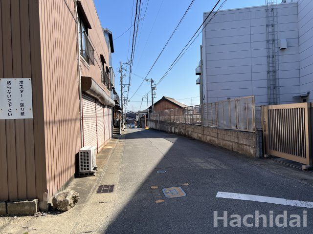 碧南市志貴町三丁目　新築戸建＜1号棟＞の前面道路含む現地写真